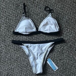 NWT Cupshe White and Black Bikini Set - S